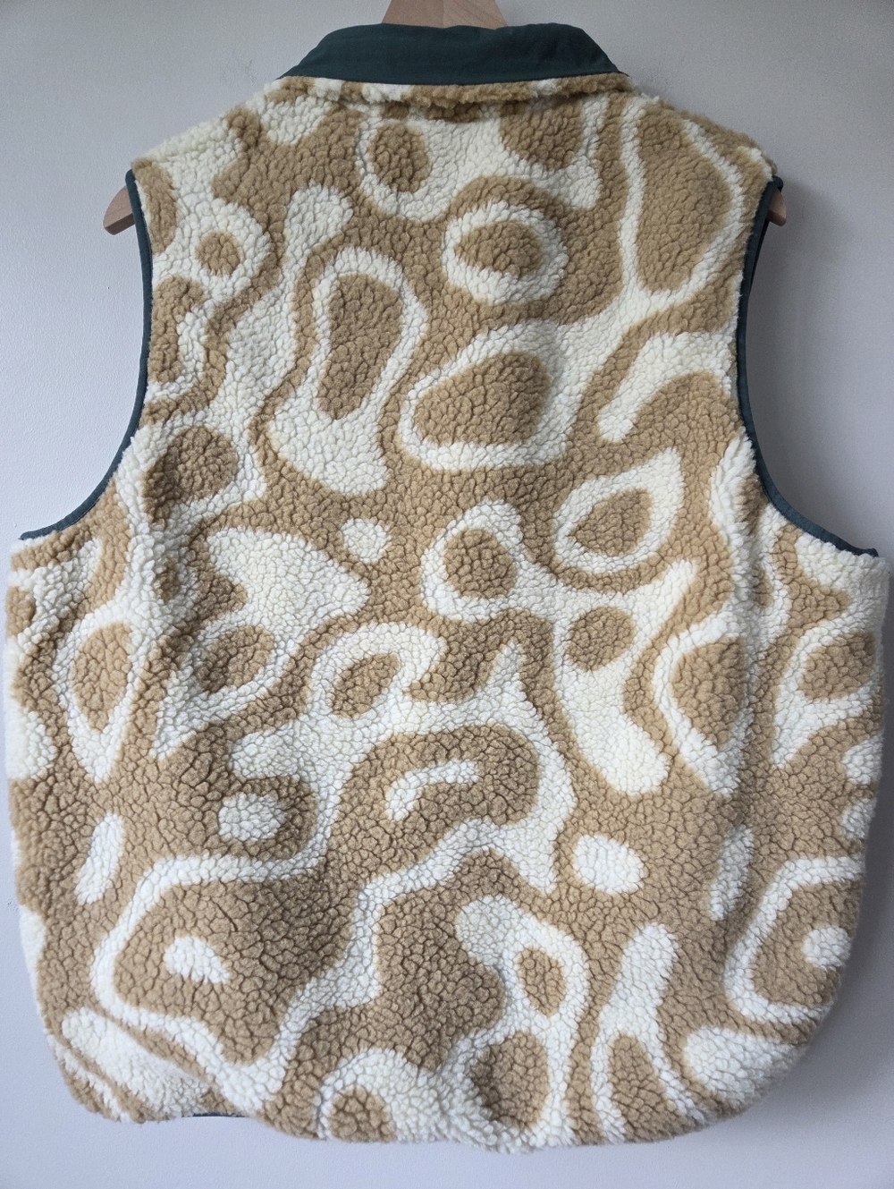 Parks Project Yellowstone Geyser Reversible Vest Unisex Size Medium - Picture 6 of 9